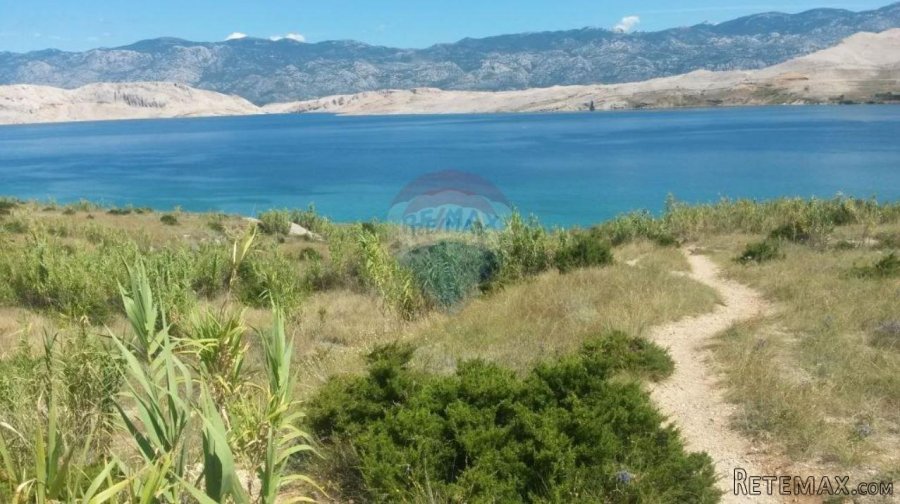 PAG , Građevinski teren 100m od mora