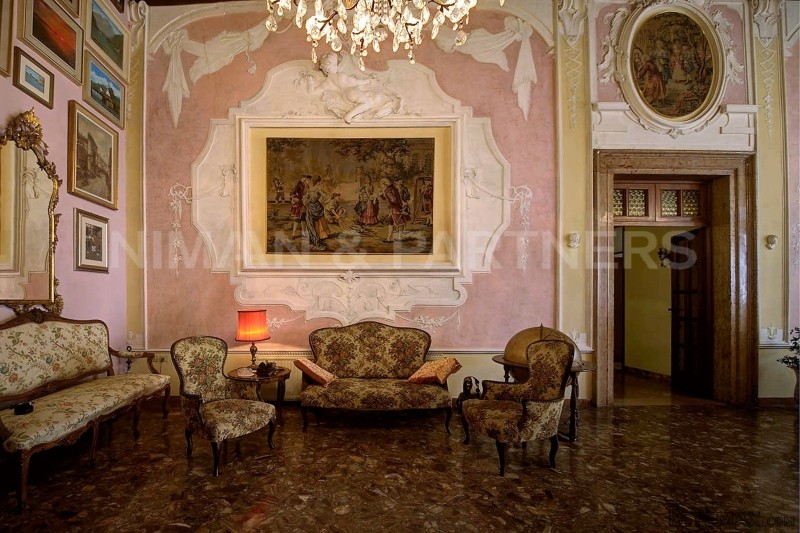 Appartamento in Vendita a Venezia - 2