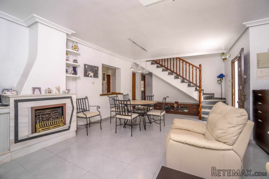 Beautiful Mediterranean style villa in La Zenia, Orihuela.. - 3