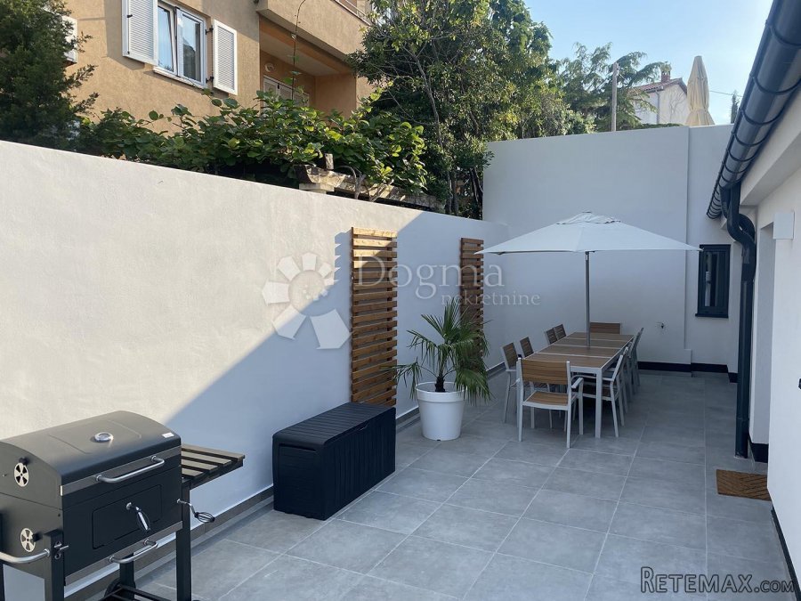 PREMANTURA - kuća sa 3 luksuzna apartmana i pogledom na more - 3