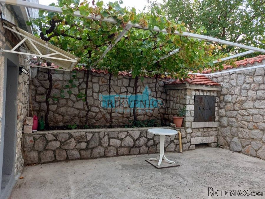 Bribir - kuća sa dvorom - 4