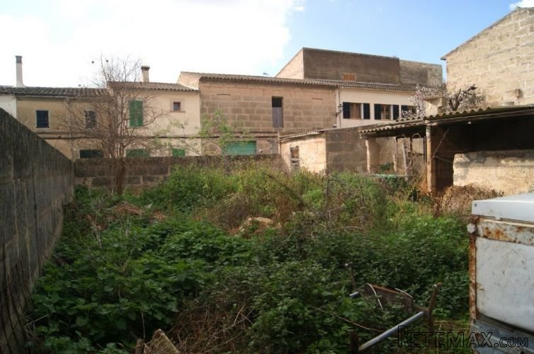 Excellent urban plot, located in a residential area very.. - 4