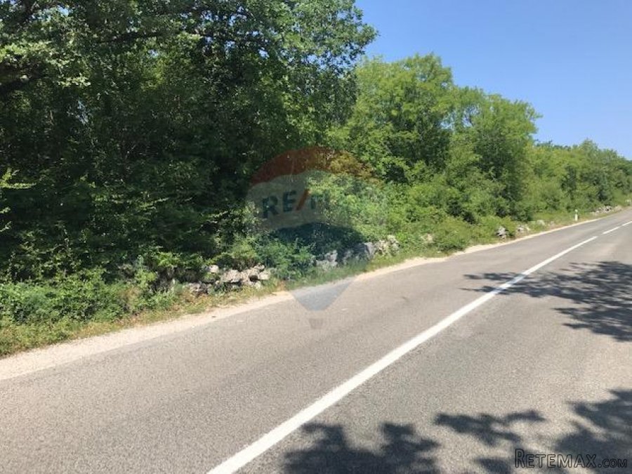 Otok Krk, Kras, poljoprivredno zemljište 2349 m2