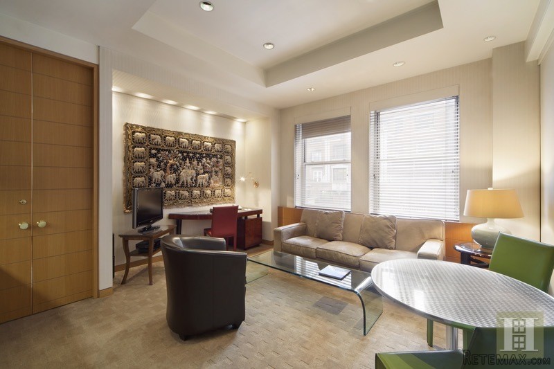 3 bedroom Apartment For Sale: 111 EAST.. - 2