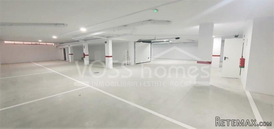 NEW LISTING TO VOSS HOMES - New build, modern 4 bed, 2.. - 5