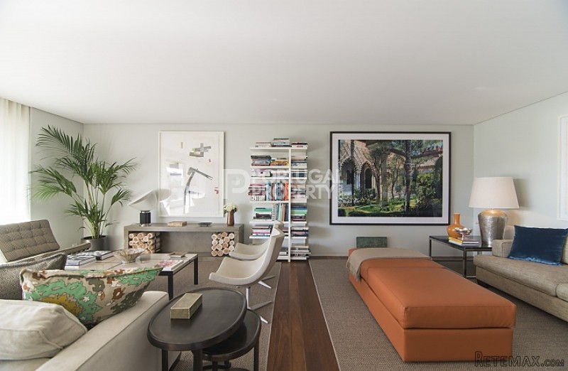 Gorgeous 5 Bedroom Duplex in Foz