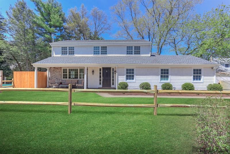 4 bedroom House For Sale: 17 Tory Road..