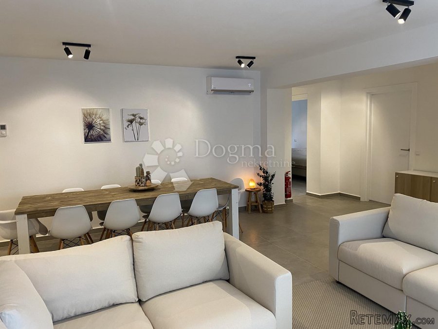 PREMANTURA - kuća sa 3 luksuzna apartmana i pogledom na more - 8