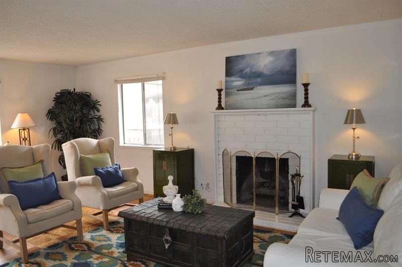 3 bedroom House For Sale: 22 Calaveras.. - 2
