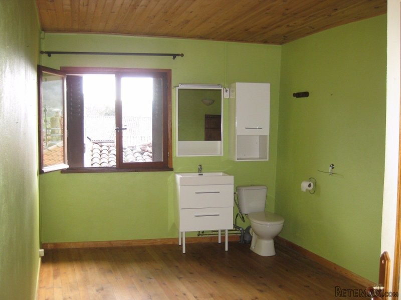 3 Bedroom Stone House With Balcony And.. - 2