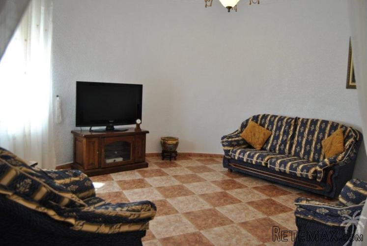 This fantastic villa is to be found in a luxurious.. - 2