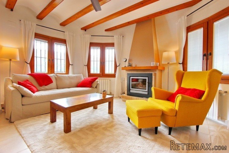 Reservers! This impressive 4 bedroom, 3 bathroom villa is.. - 6