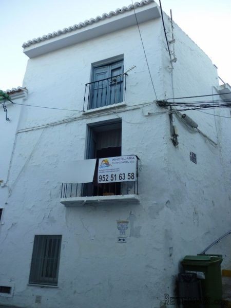 4 Bedrooms - Town House - Malaga - For..