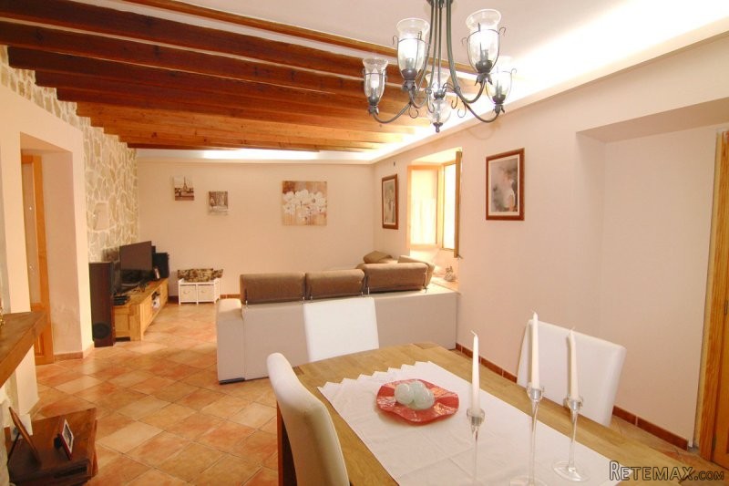 Perfectly reformed, ancient townhouse.. - 2
