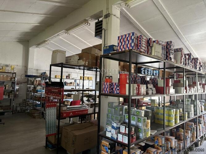 Matulji-poslovni prostor 400m2 sa 680 m2okućnice - 11