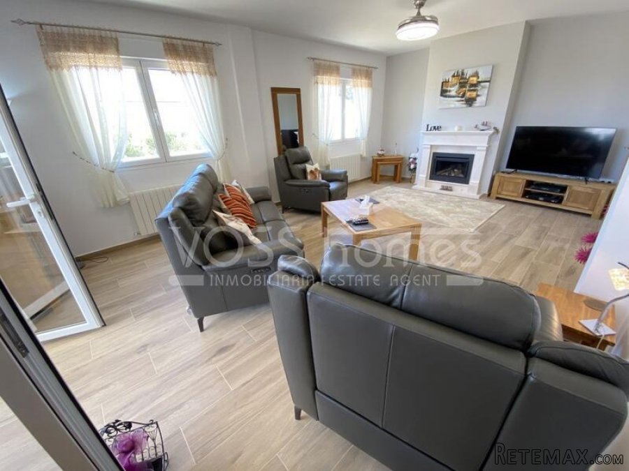 RESERVED/SALE AGREED 2023 & NEW & EXCLUSIVE TO VOSS HOMES -.. - 11