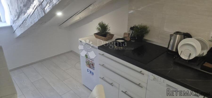Dva apartmana u strogom centru - 2