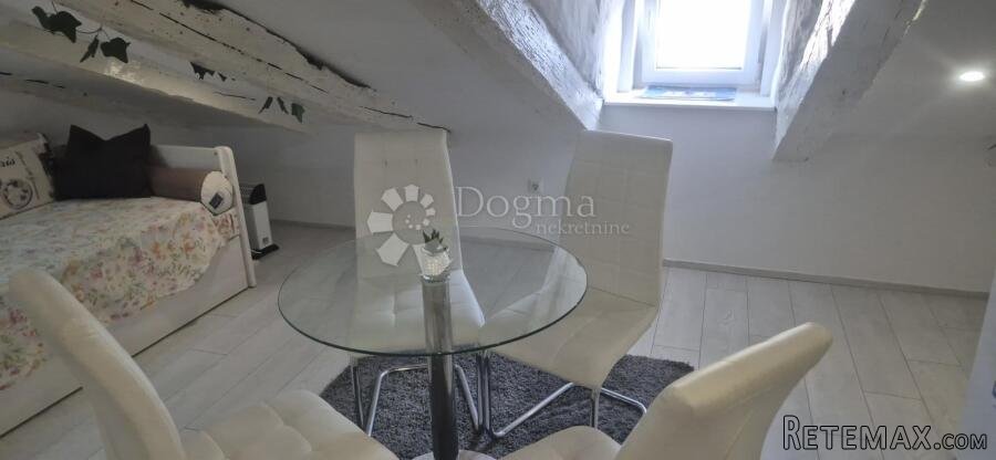 Dva apartmana u strogom centru - 3