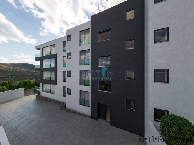 Opatija blizina centra luksuzni stan 2.kat, 4S+DB, 194.52 m2 - 3