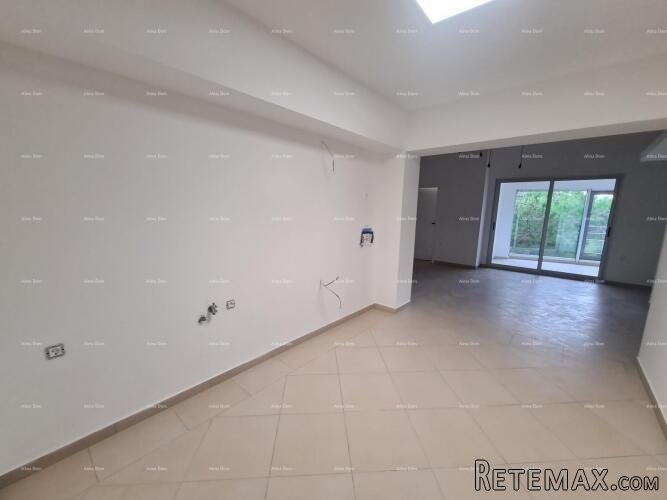 Blizina centra . Istra. Pula. Veli vrh. - 4
