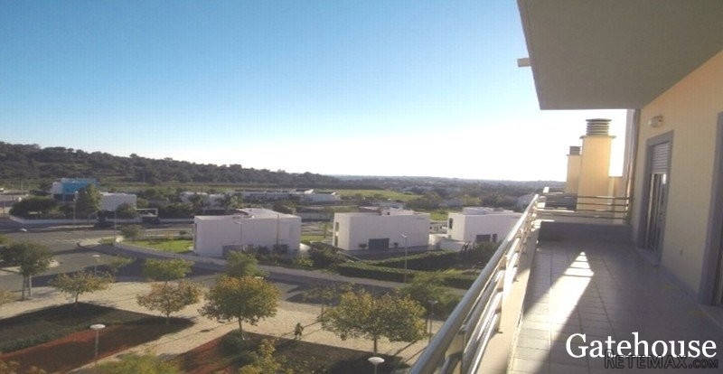 4 Bed Penthouse For Sale In Loule.. - 2