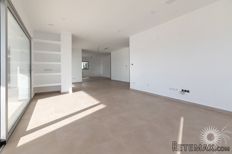 A luxury 4 bedroom, 4.. - 6