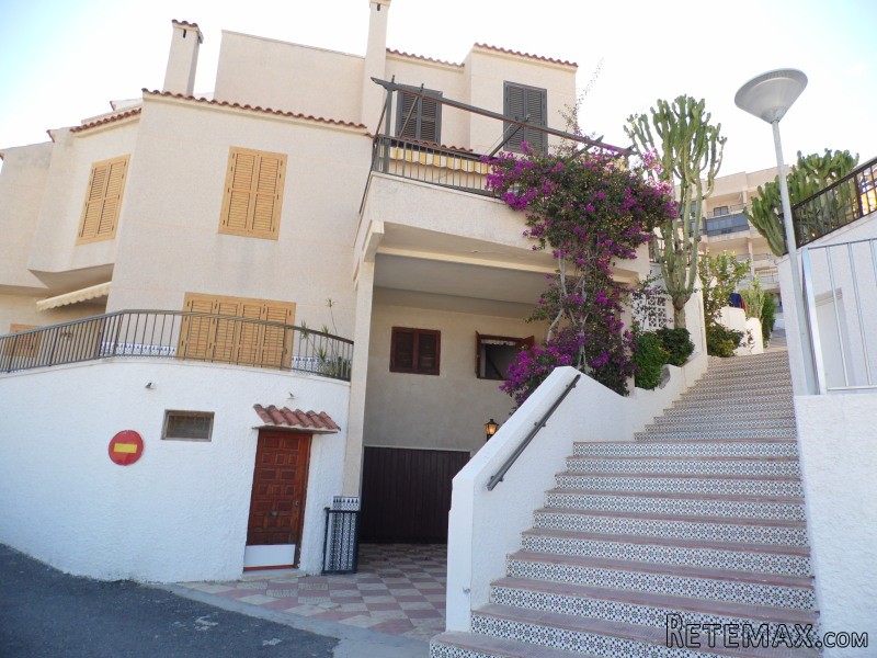 4 Bedrooms - Townhouse - Alicante - For..