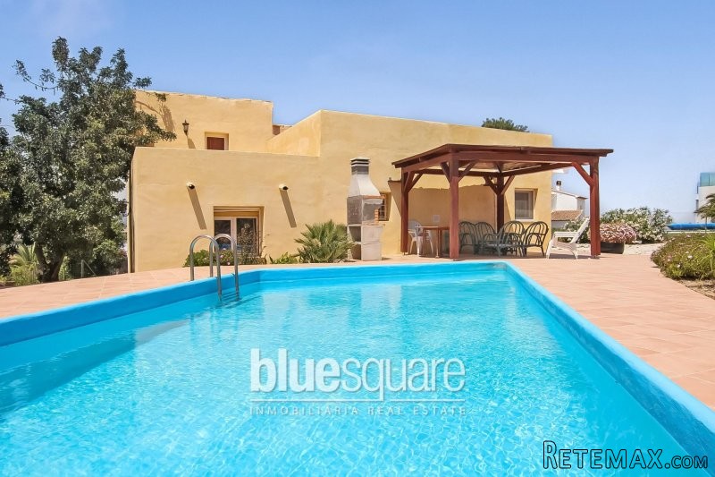 Lovely 3-bedroom villa