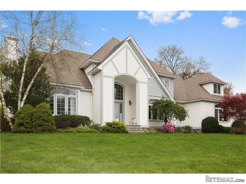 4 bedroom House For Sale: 4 Hidden Oak.. - 2