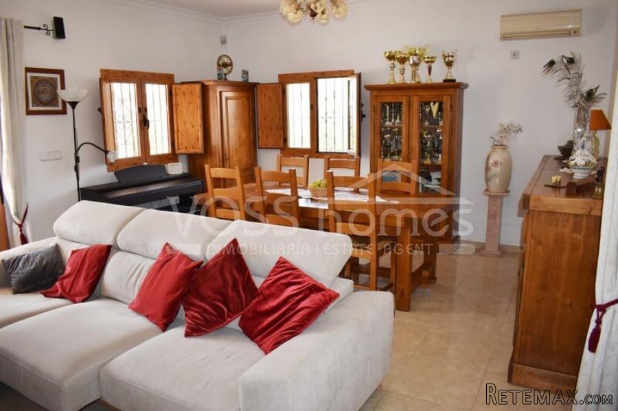 NEW TO VOSS HOMES - A very attractive country villa for.. - 19