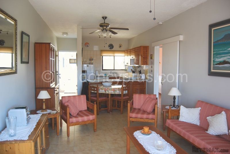 2 Bedrooms - Apartment - Paphos - For..