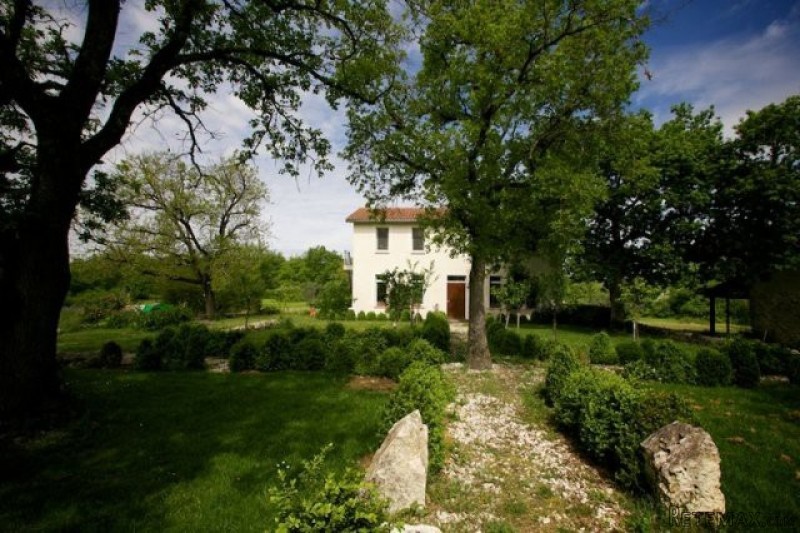 6 Bedrooms - House - Midi-Pyrenees -..
