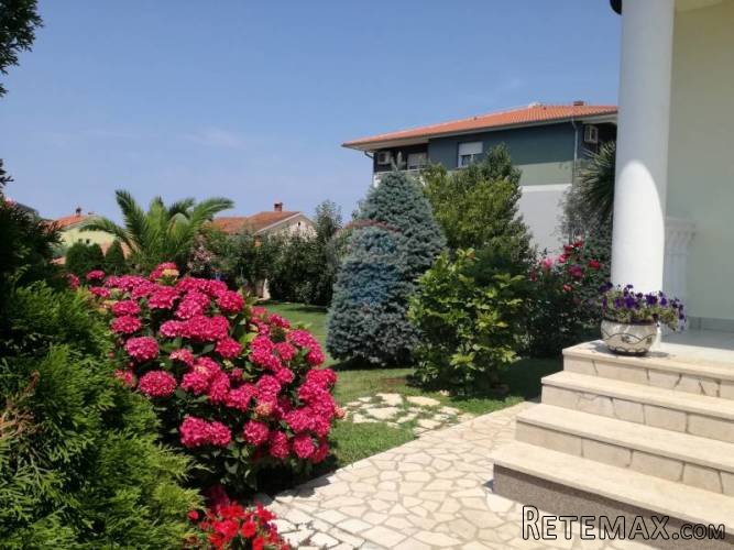 ISTRA,PULA,LUKSUZNA VILA - 4