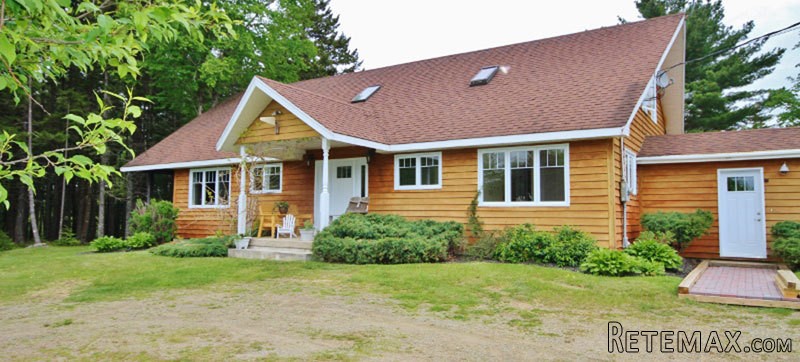5 bedroom House For Sale: 1571 Hilltown.. - 2