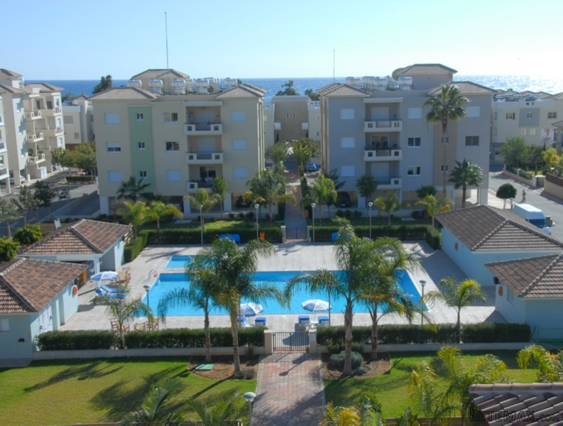 GOOD INVESTMENT for sale, 3 BEDROOM.. - 2