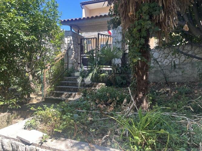 Kuća s velikim potencijalom - 2