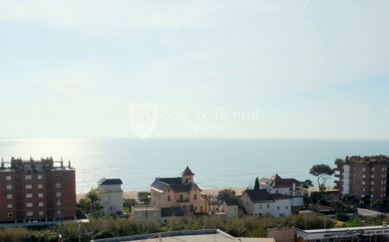 Fantastic Penthouse With Sea Views And.. - 2