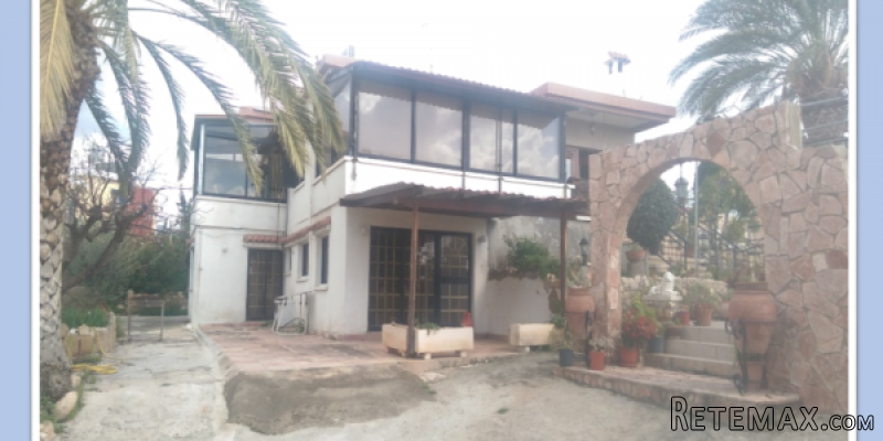 5 Bedrooms Paphos - For Sale