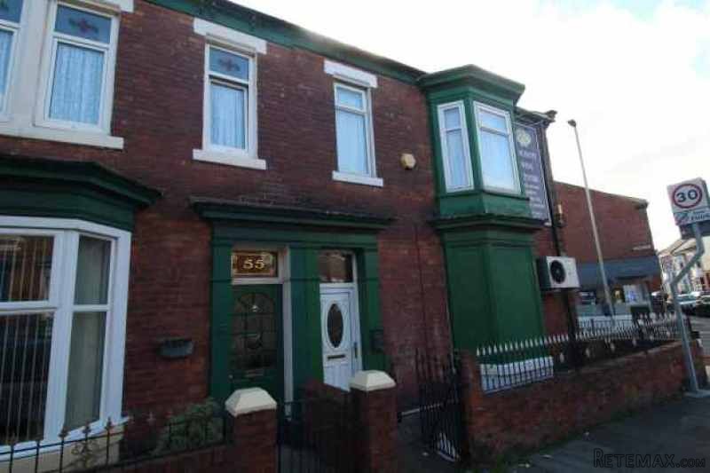 2 bedroom, Flat house for sale