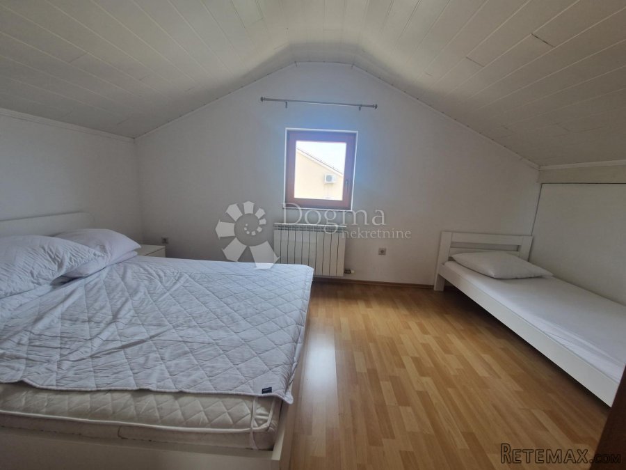NJIVICE - APARTMAN U POTKROVLJU S TERASOM - 5