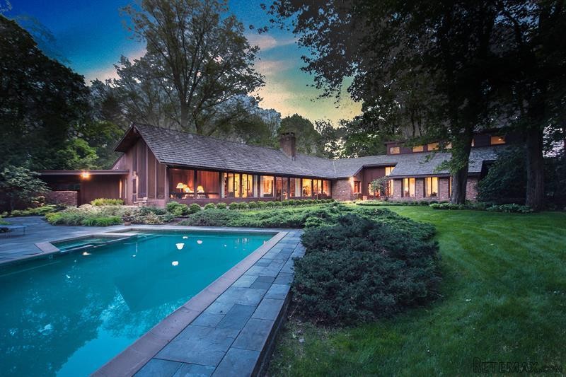 4 bedroom House For Sale: Withheld..