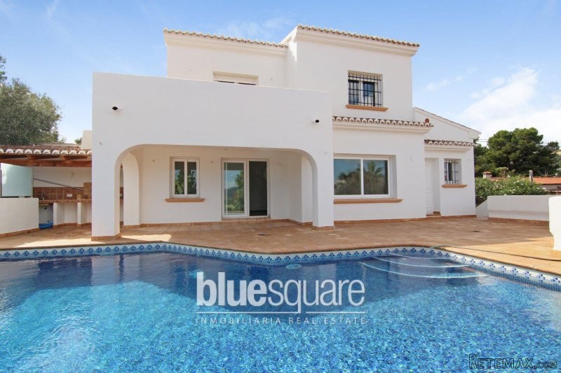 New 4 Bedroom 3 Bathroom Villa For Sale.. - 2