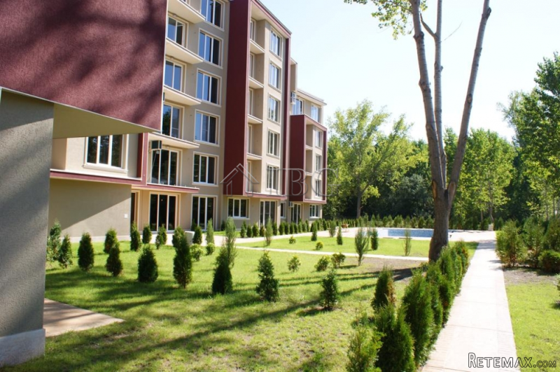Spacious 2-bedroom apartment with pool.. - 2