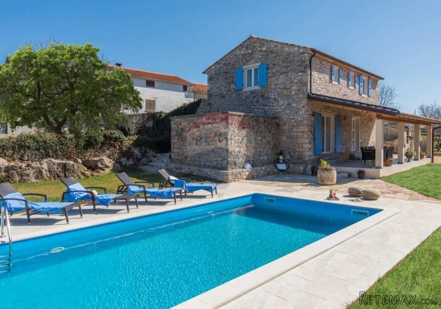 Istra, okolica Poreča, šarmantno istarsko imanje sa vilom i