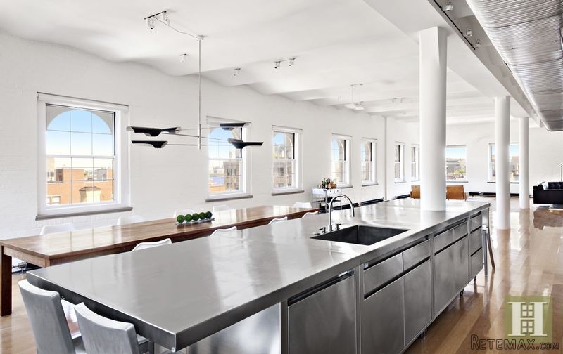 4 bedroom Apartment For Sale: THE DIETZ..