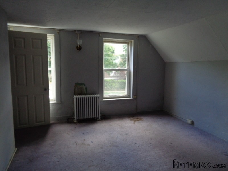 116 Branford St Hartford, CT, 06112.. - 2