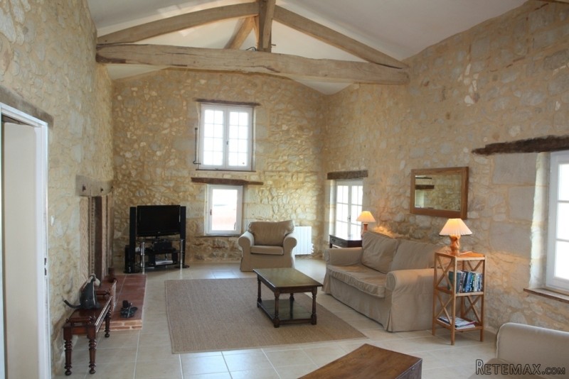 A Charming Stone Built Farmhouse.. - 2