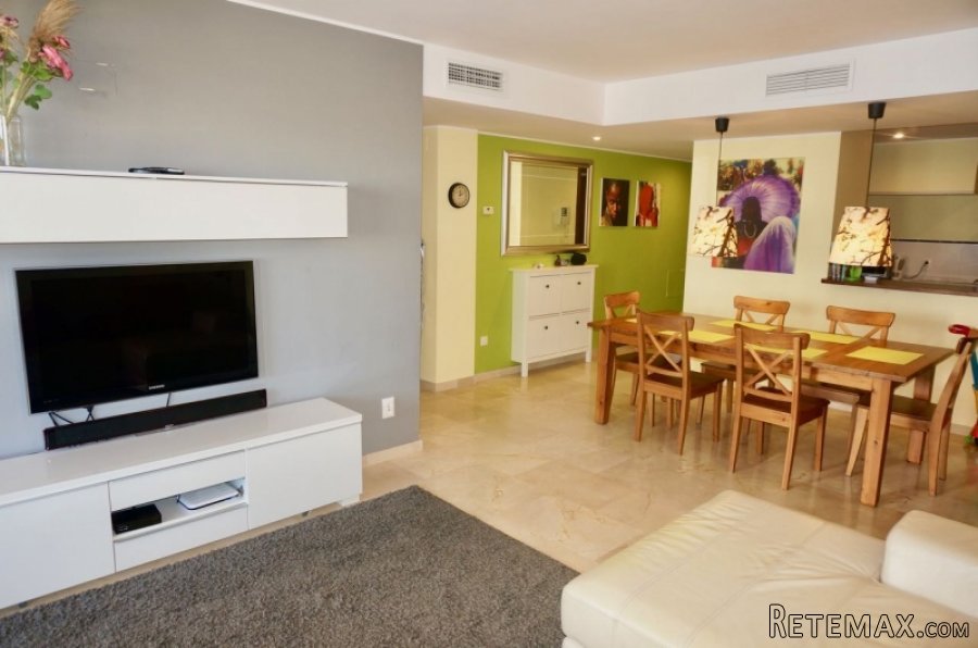 Un apartamento de lujo en el 4to piso con una hermosa.. - 4
