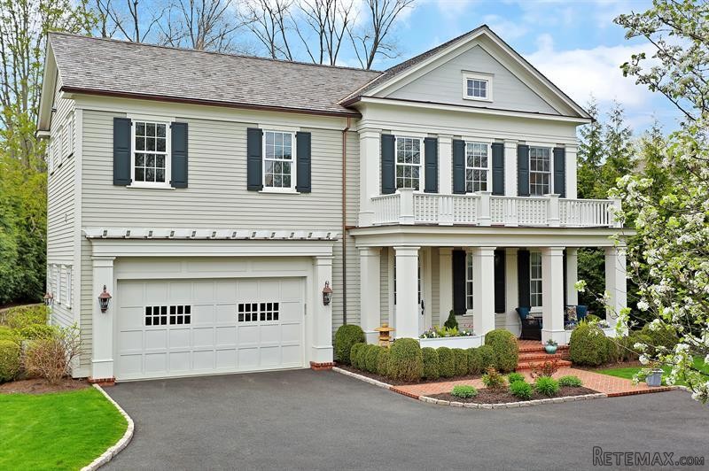 5 bedroom House For Sale: 26 Marks Road..