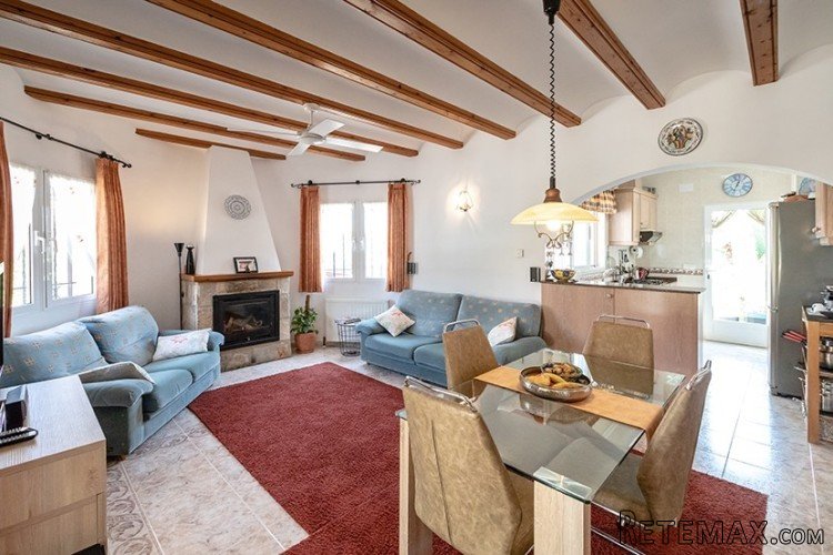 Charming Villa for sale situated in a quiet and beautiful.. - 5